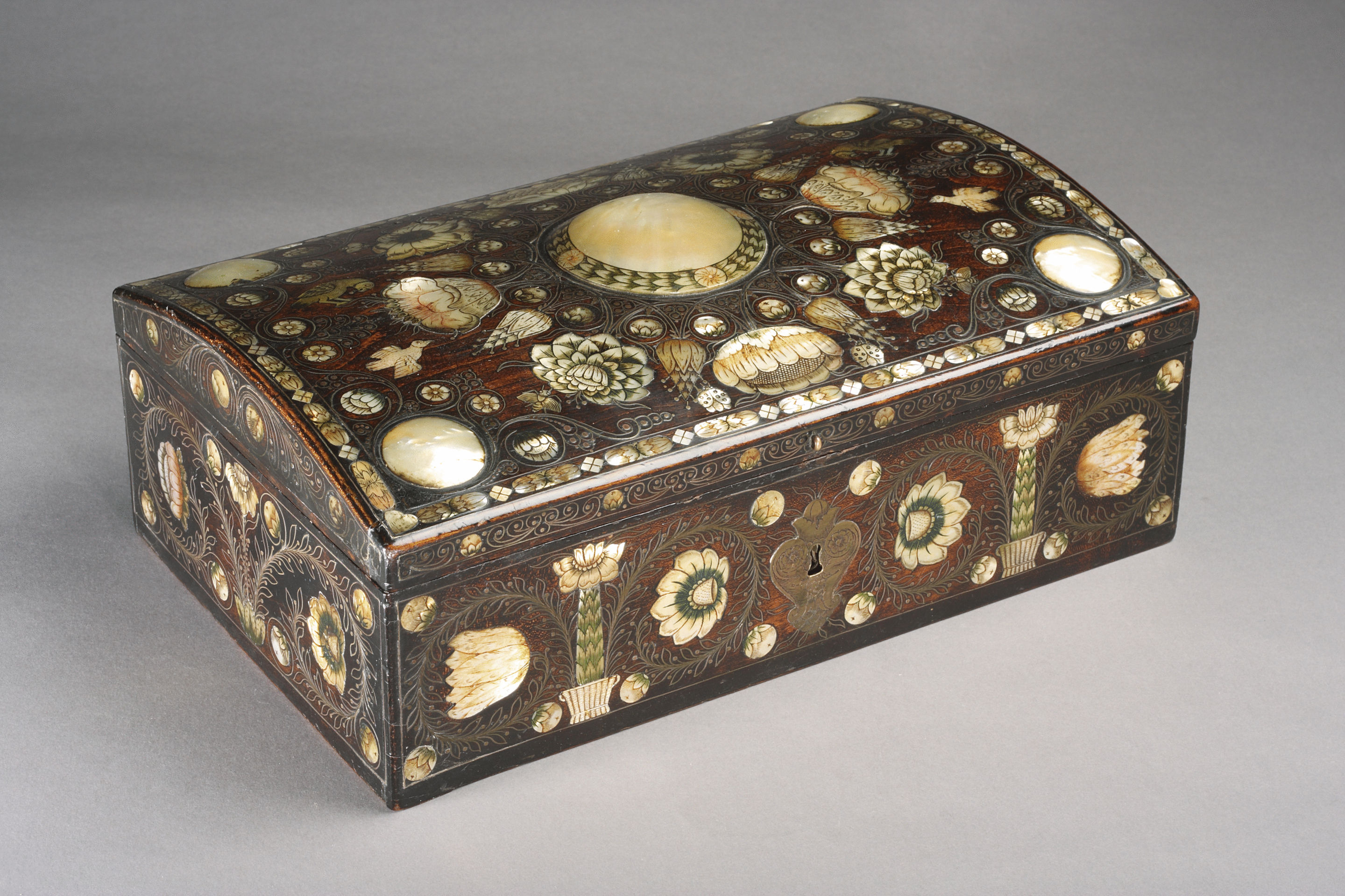 Low Countries Flemish Mother of Pearl and Brass Inlaid Wooden Casket